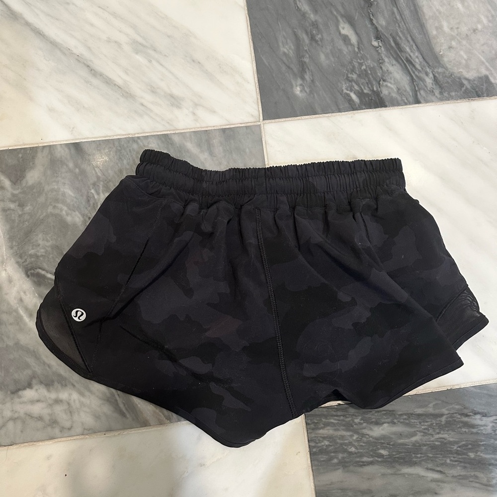 LULULEMON shorty hot shorts